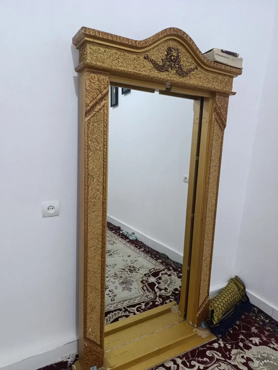 لوازم خانه در حد نو|جاکفشی، کمد، دراور|رومشکان, |دیوار