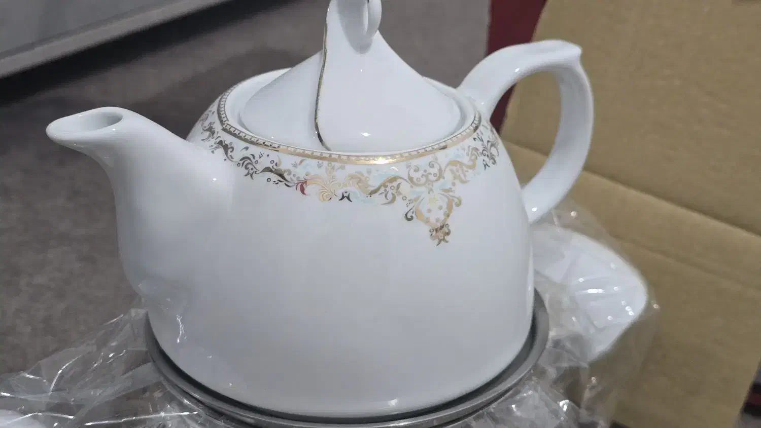 کتر وقوری|قوری، کتری، قهوهساز دستی|شیراز, شهرک مدرس|دیوار