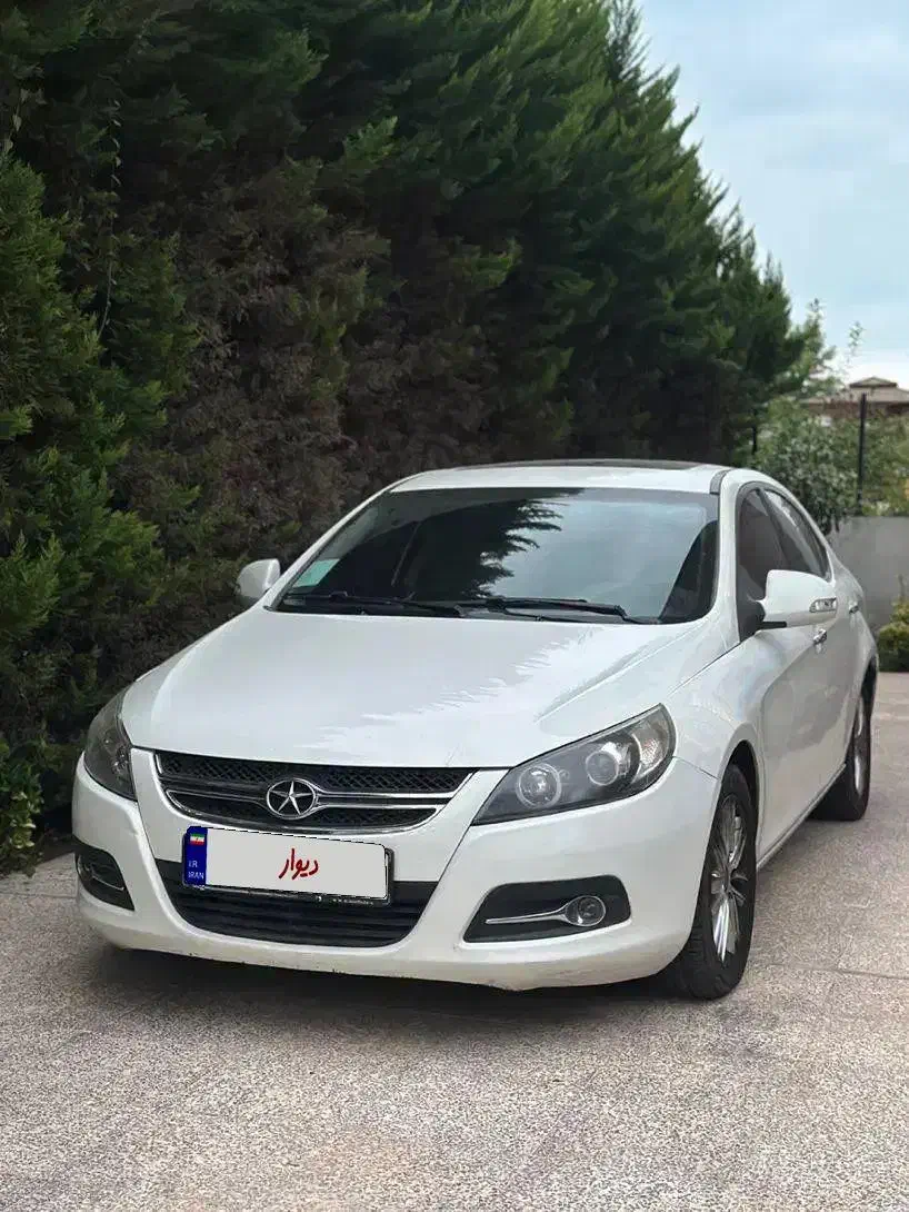 جک j5 اتومات کم کار|خودرو سواری و وانت|تهران, اسکندری|دیوار