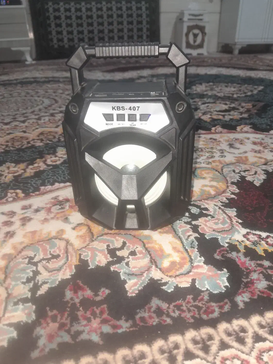 اسپیکر کوچک سالم|سیستم صوتی خانگی|کاشمر, |دیوار