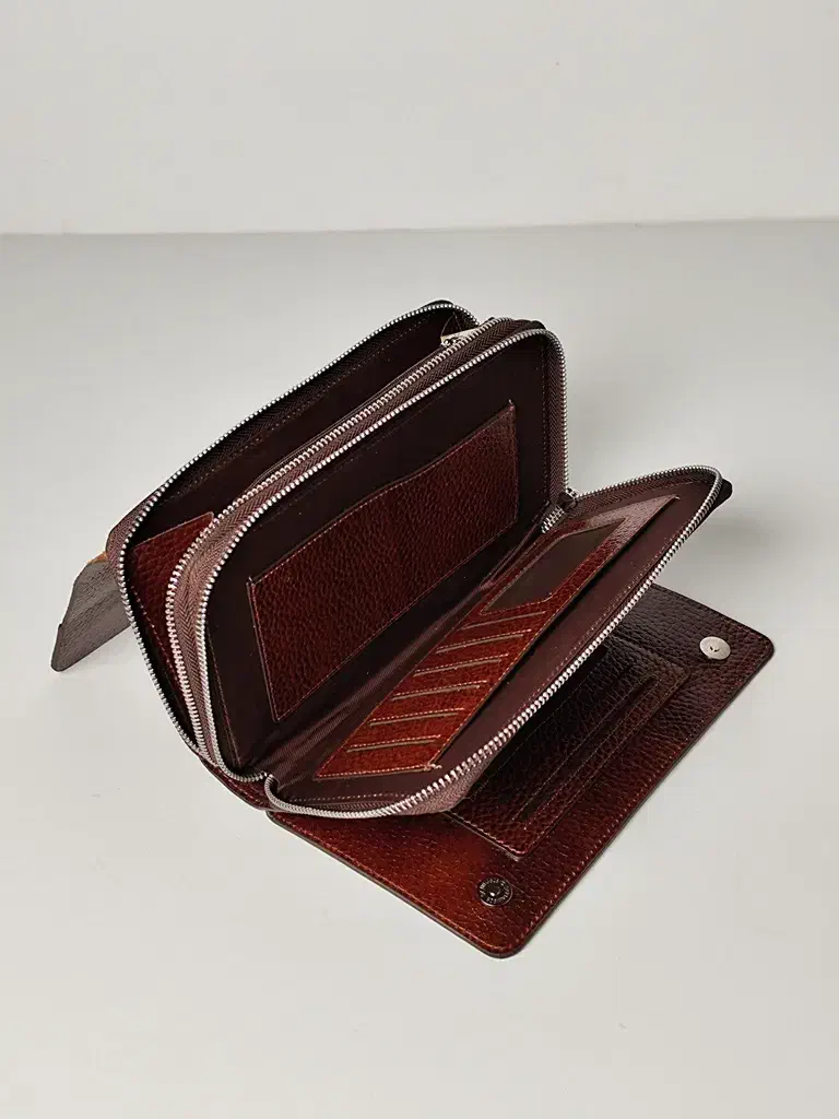 کیف چرم پاسپورتی|کیف، کفش، کمربند|پرند, فاز ۰|دیوار