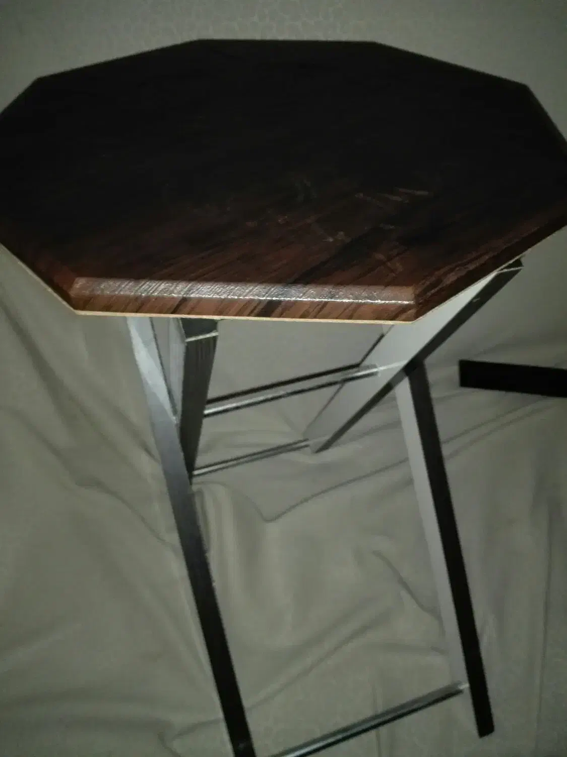 4تاجلومبلی بانگهدارندش|مبلمان خانگی و میز عسلی|خوی, |دیوار