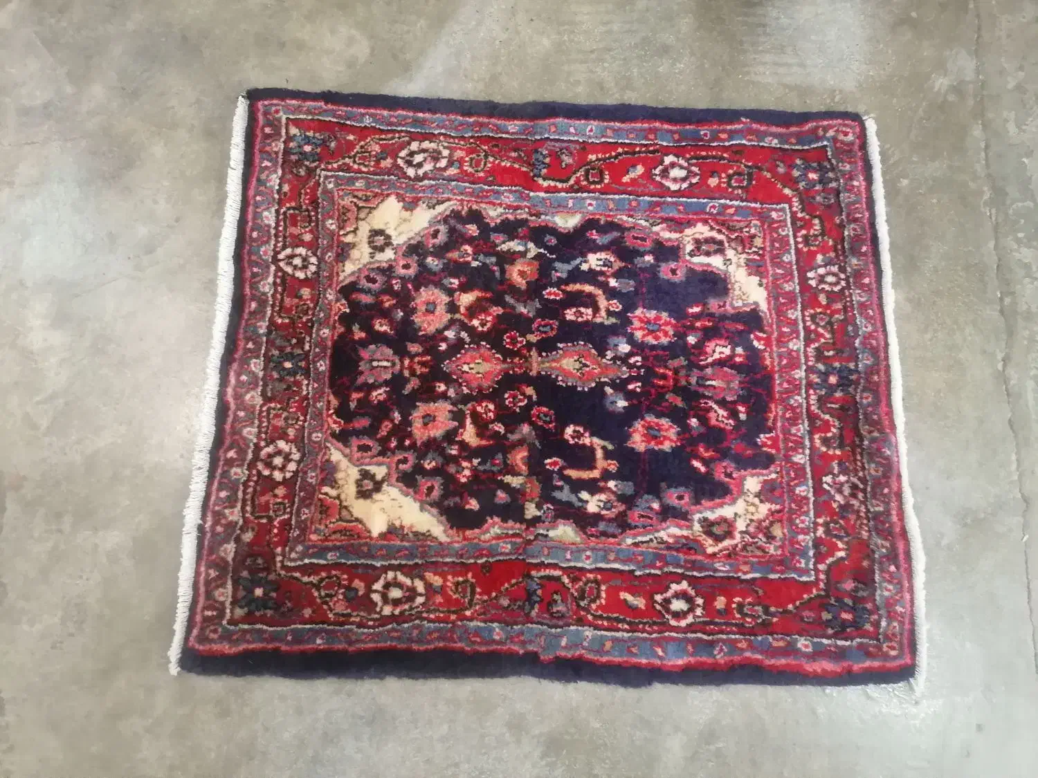 پادری دستباف همدان|پادری|تهران, صادقیه|دیوار