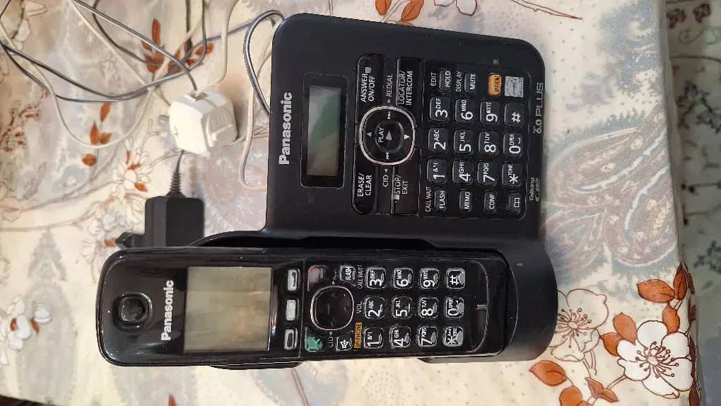 تلفن بیسیمی پاناسونیک ساخت مالزی|تلفن رومیزی|قم, شاه احمد قاسم|دیوار