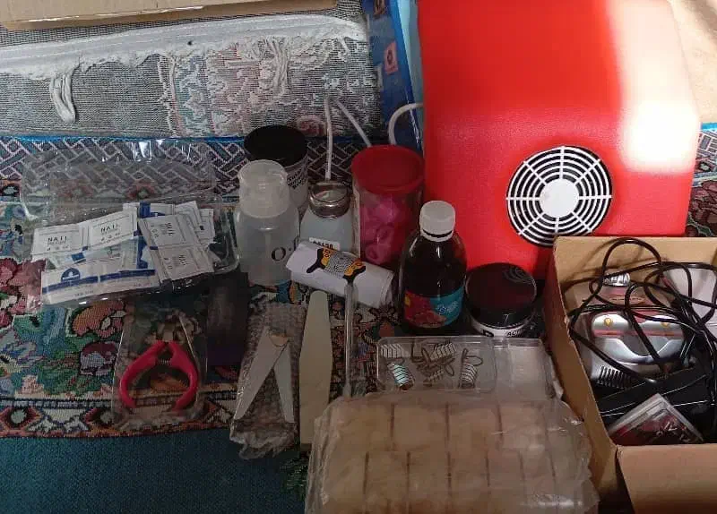 فروش وسایل کاشت ناخن|آرایشی، بهداشتی، درمانی|اهواز, کوی ایثار|دیوار