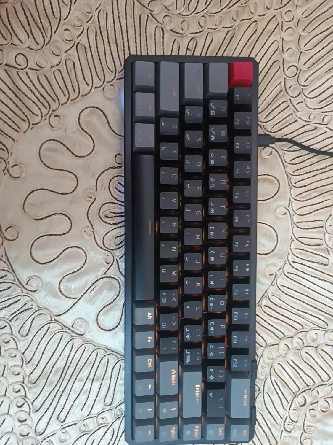 کیبورد گیمینگ فاطر|قطعات و لوازم جانبی رایانه|شیراز, ریاستی|دیوار