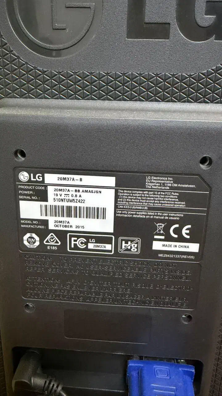 مانیتور 19 اینچ ال جی کم کارکرد|قطعات و لوازم جانبی رایانه|اردستان, |دیوار