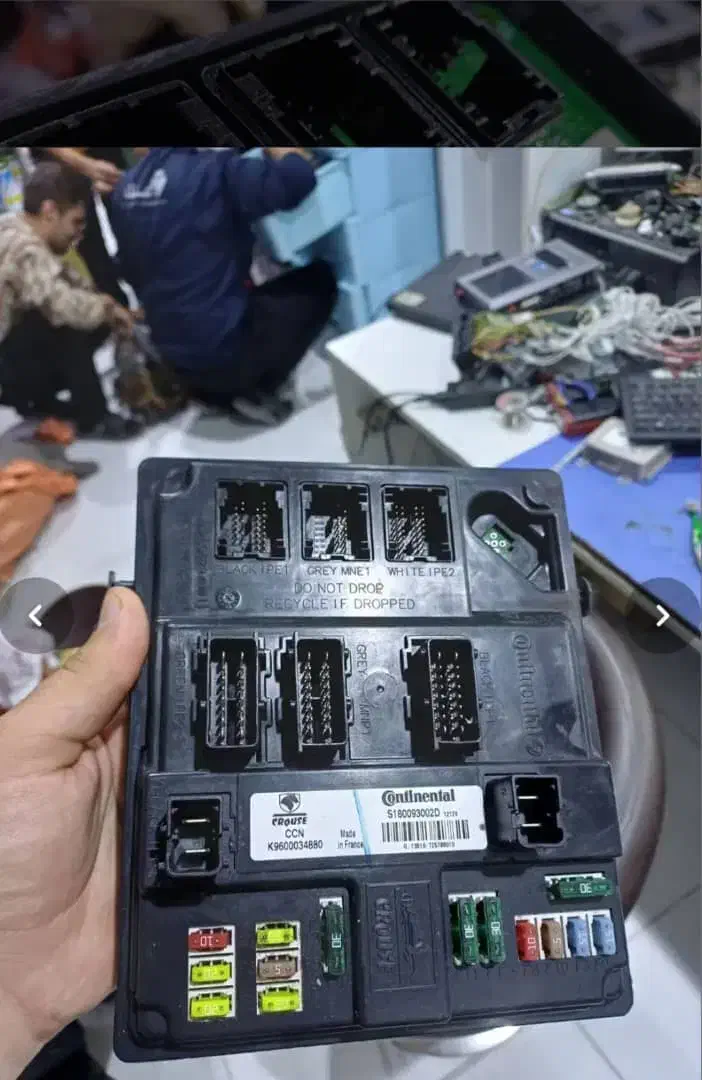 تعمیر فروش ccn کلیدشیشه بالابر fn سمند و رانا|قطعات یدکی و لوازم جانبی|شیراز, دروازه اصفهان|دیوار