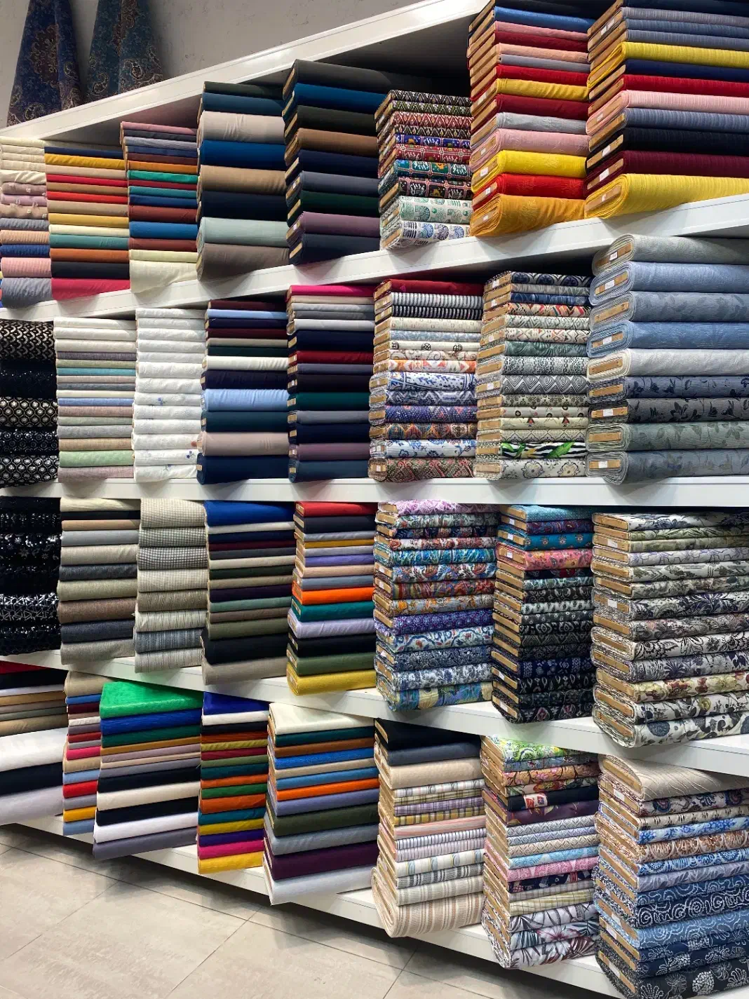 جذب نیروی همکار ادمین برای تولید محتوا|استخدام بازاریابی و فروش|اهواز, کیانپارس |دیوار