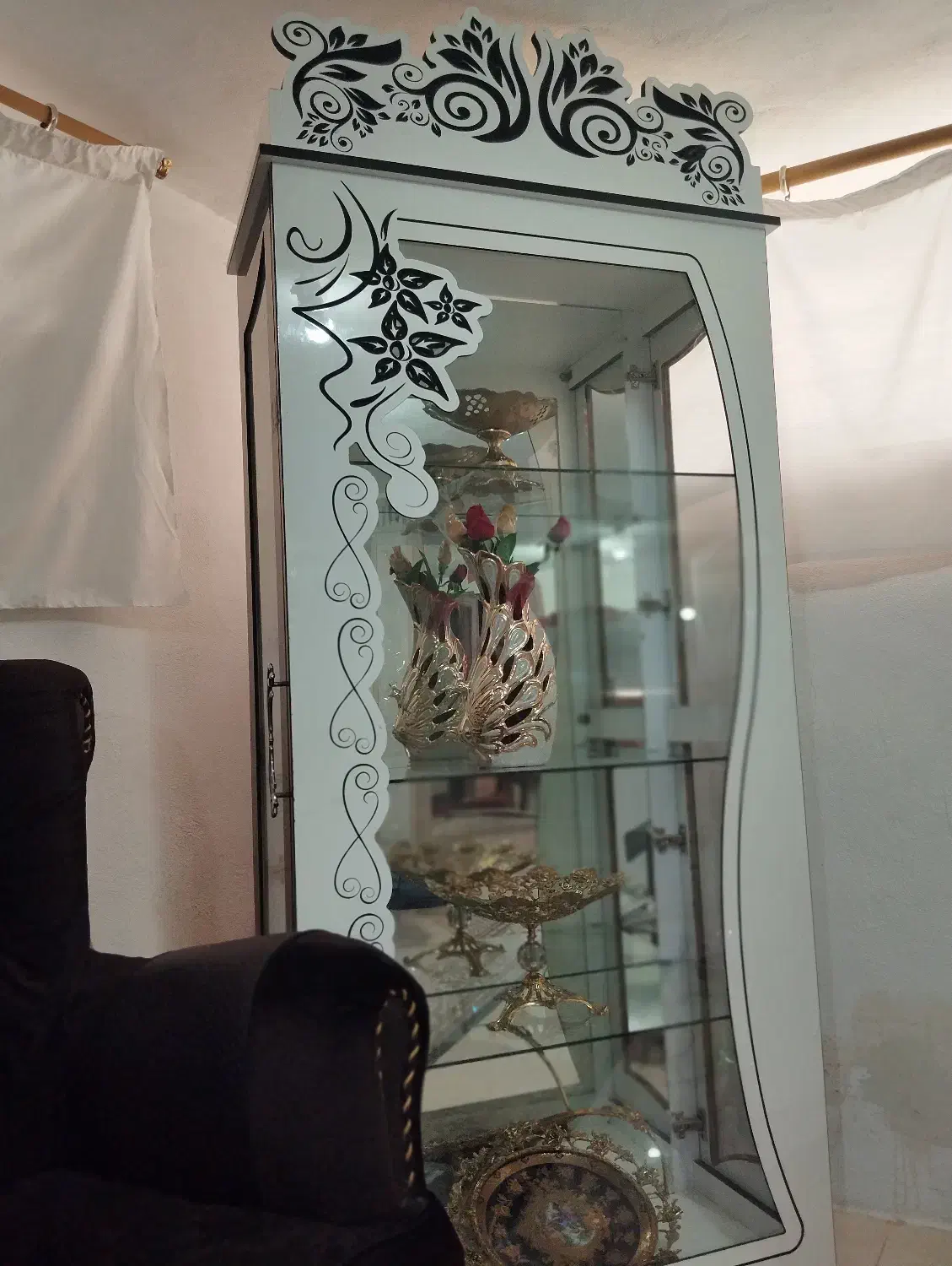 بوفه سفید نو بدون ایراد و خط و خش|بوفه، ویترین، کنسول|قصابه, |دیوار