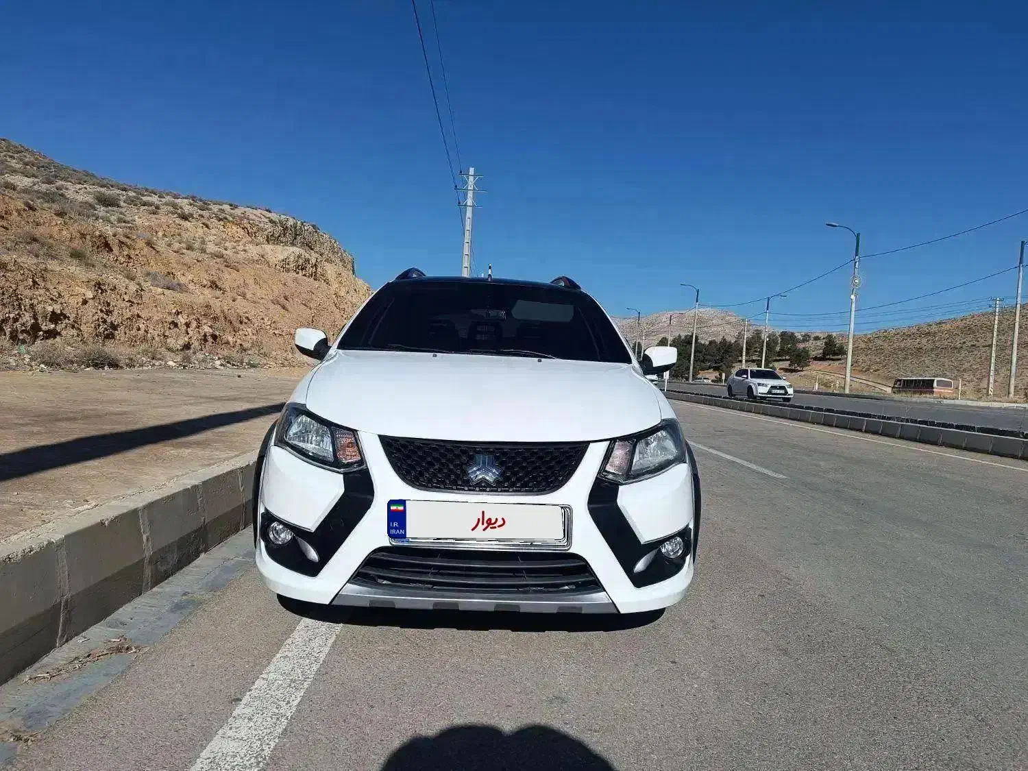 کوییک آر لوازمی ۱۴۰۰|خودرو سواری و وانت|شیراز, شهرک گلستان|دیوار