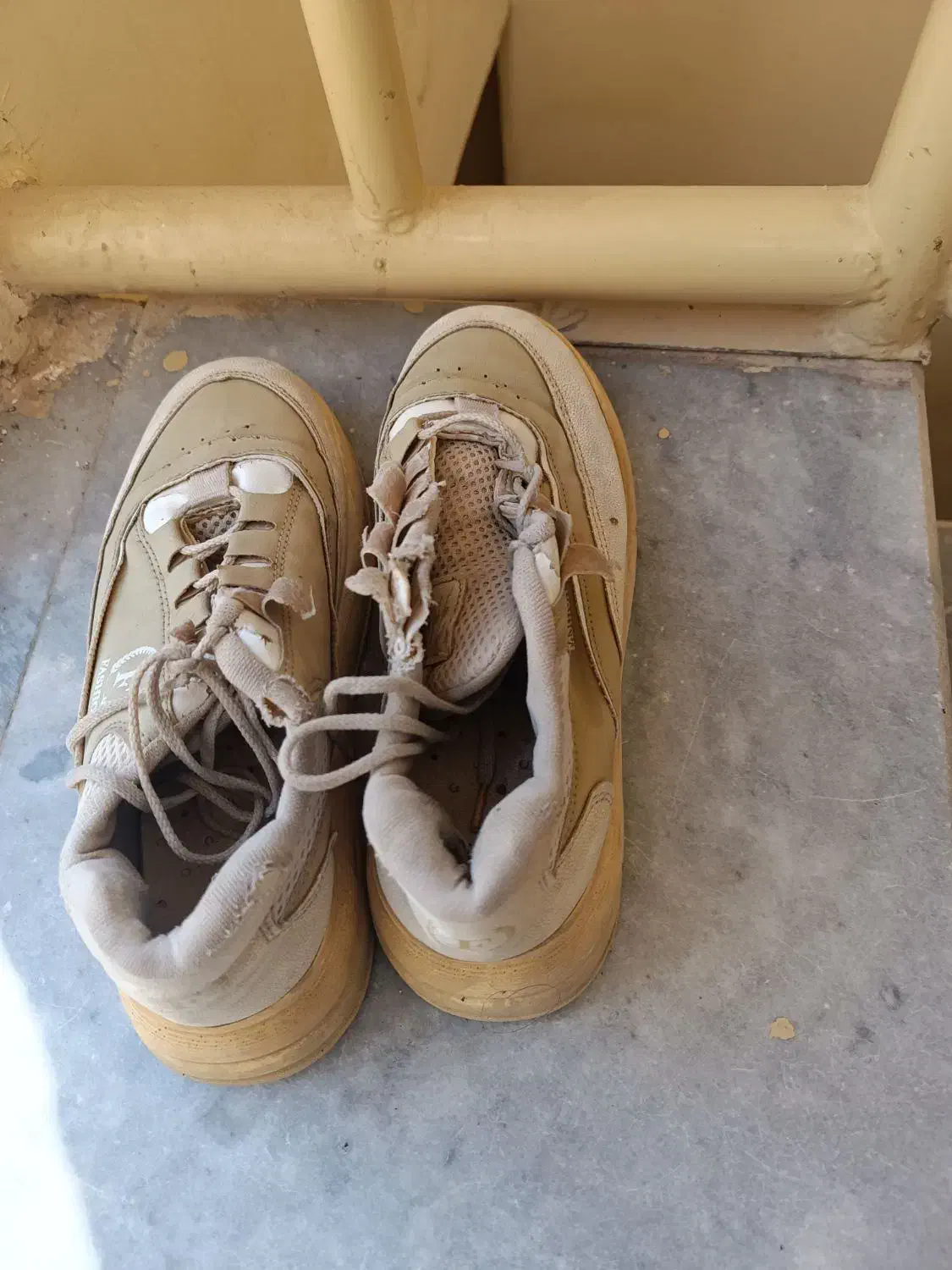 کفش اسپرت سایز36و37|کیف، کفش، کمربند|خمینیشهر, |دیوار