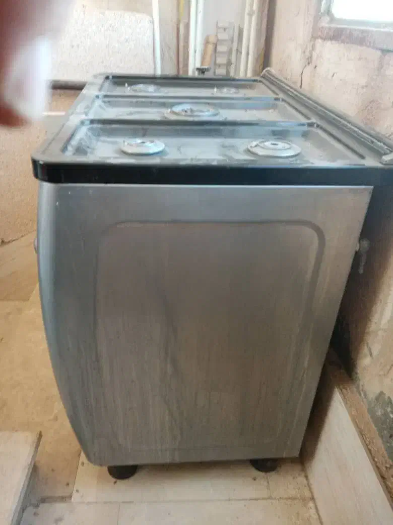 گاز پنج شعله و ساعت دیواری|اجاق گاز و لوازم برقی پخت‌وپز|سنندج, |دیوار