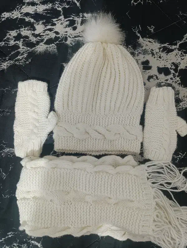 کلاه|لباس|ارومیه, |دیوار