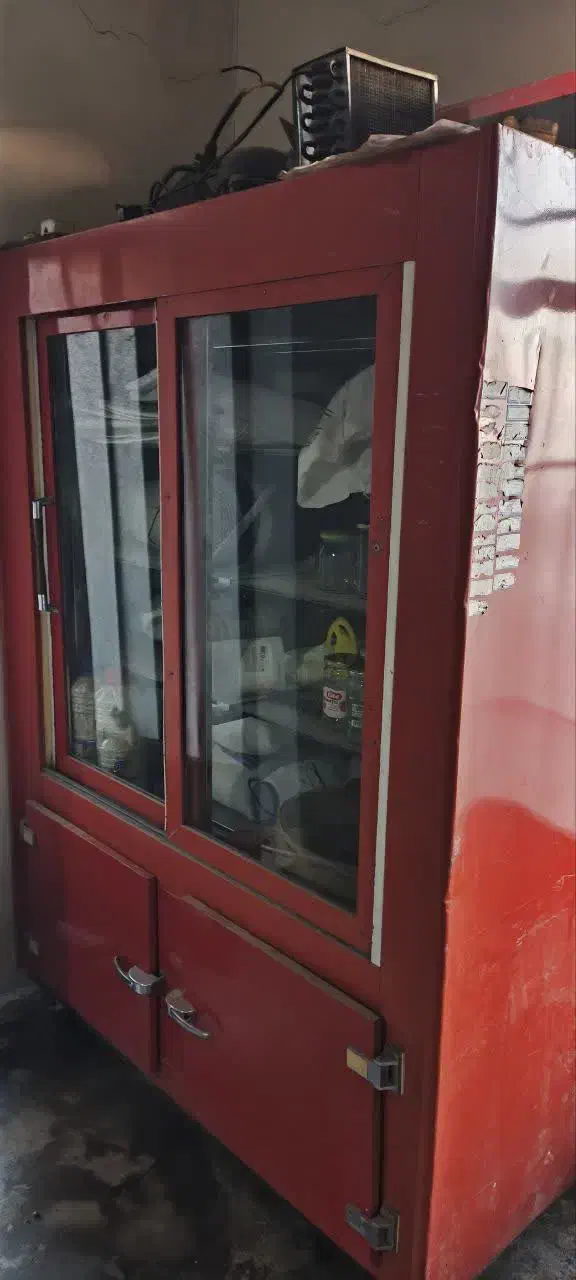 یخچال ویترینی پارس خزر|فروشگاه و مغازه|انگوران, |دیوار