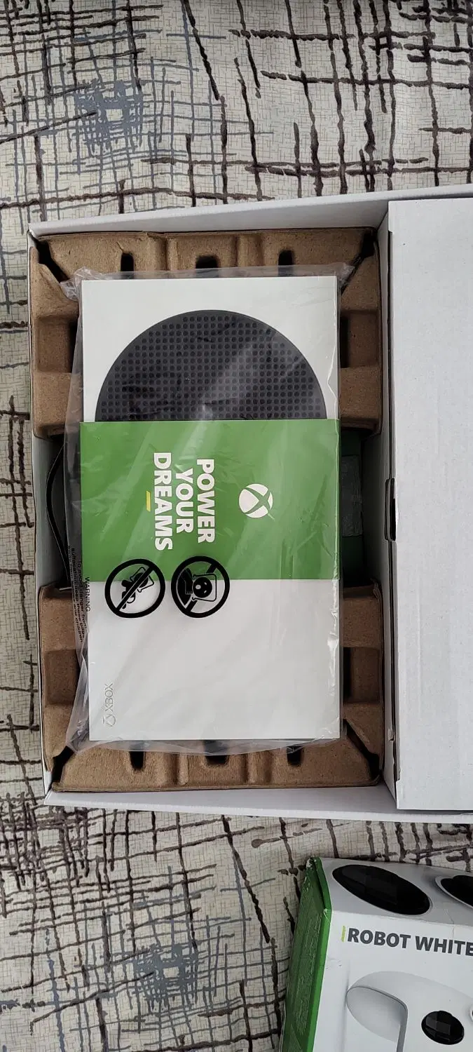 xbox سری s 512|کنسول، بازی ویدئویی و آنلاین|مشهد, حسابی جنوبی (شهرک غرب)|دیوار