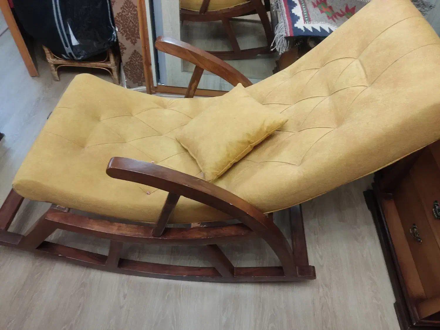 راک|صندلی و نیمکت|تبریز, |دیوار