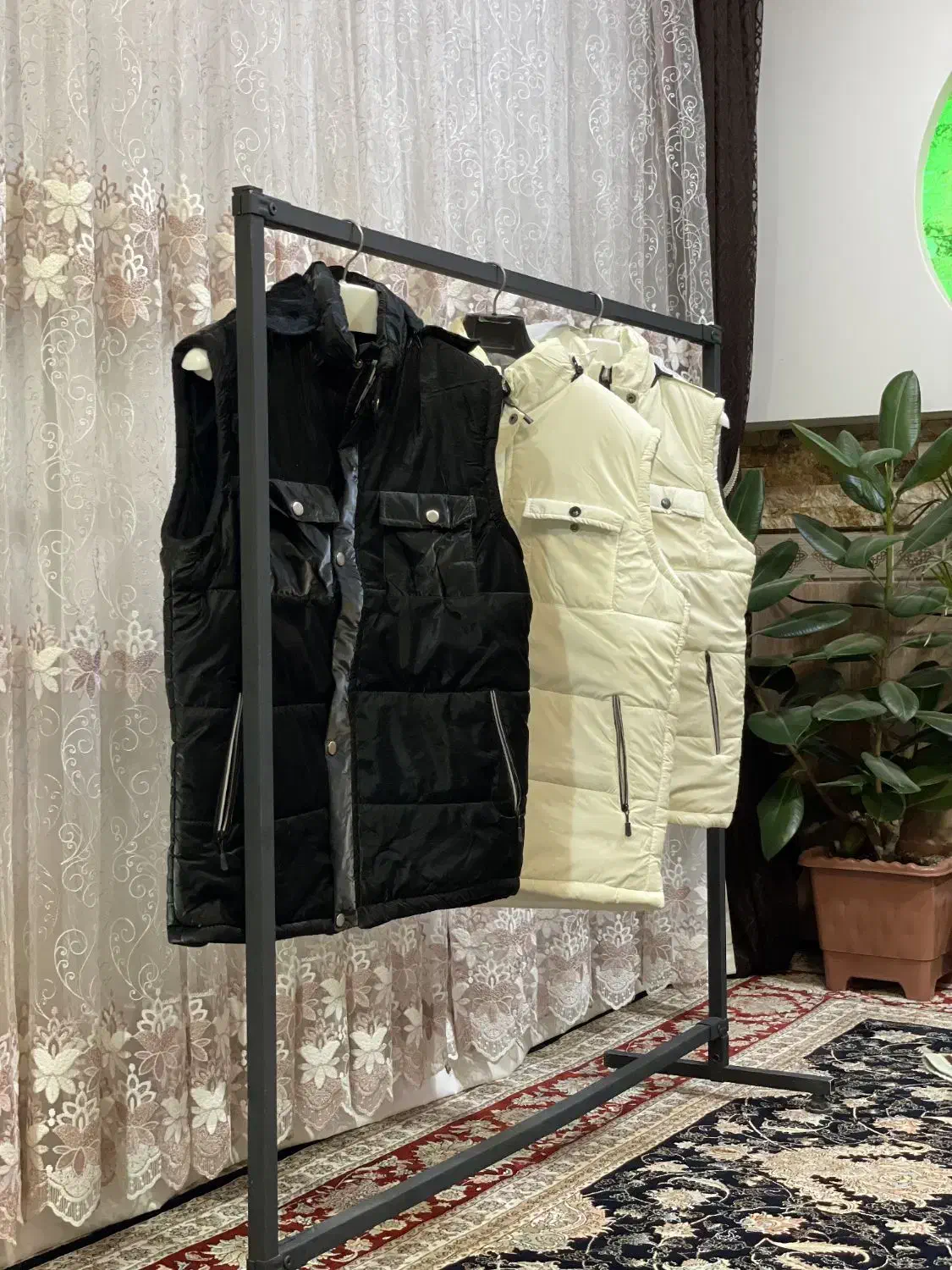 پافر سیلیکونی|لباس|بانه, |دیوار