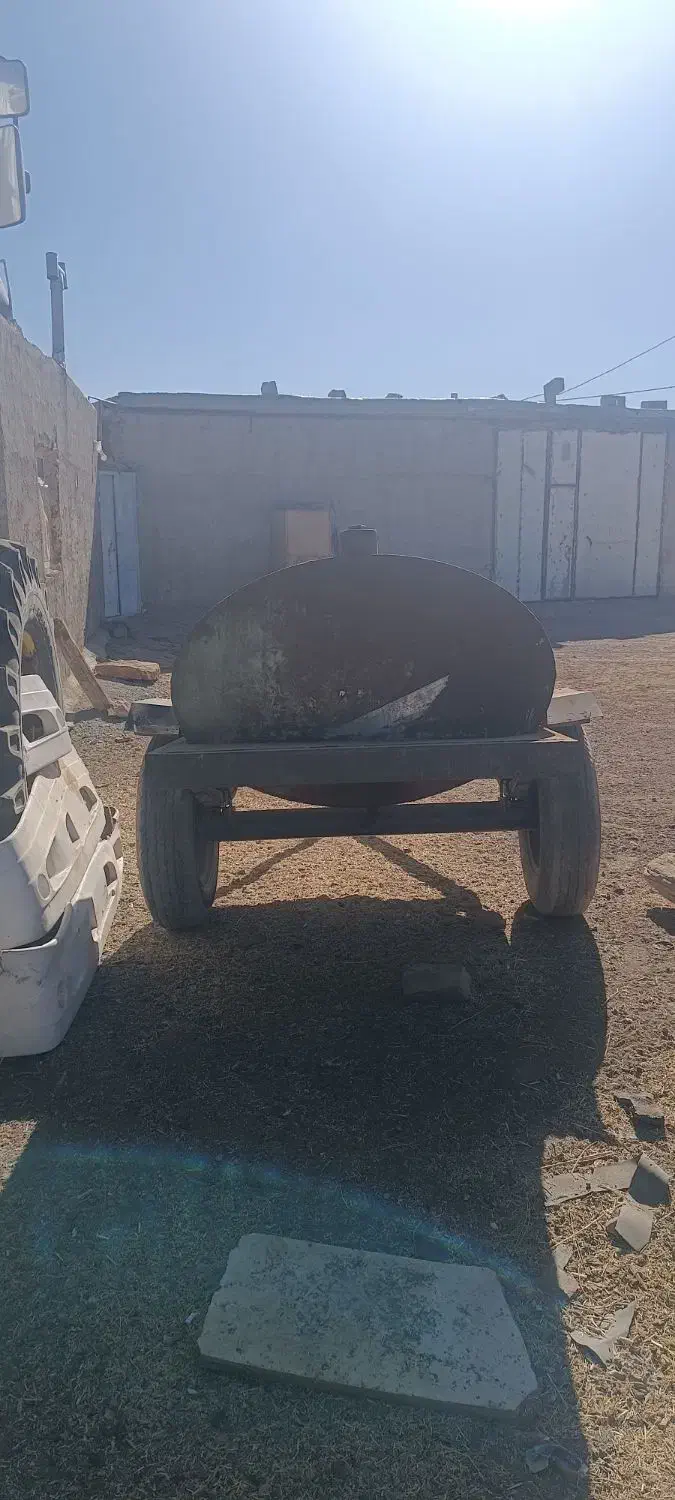 تانکر چرخدار 1200لیتری گالوانیزه|ماشینآلات صنعتی|سارال, |دیوار