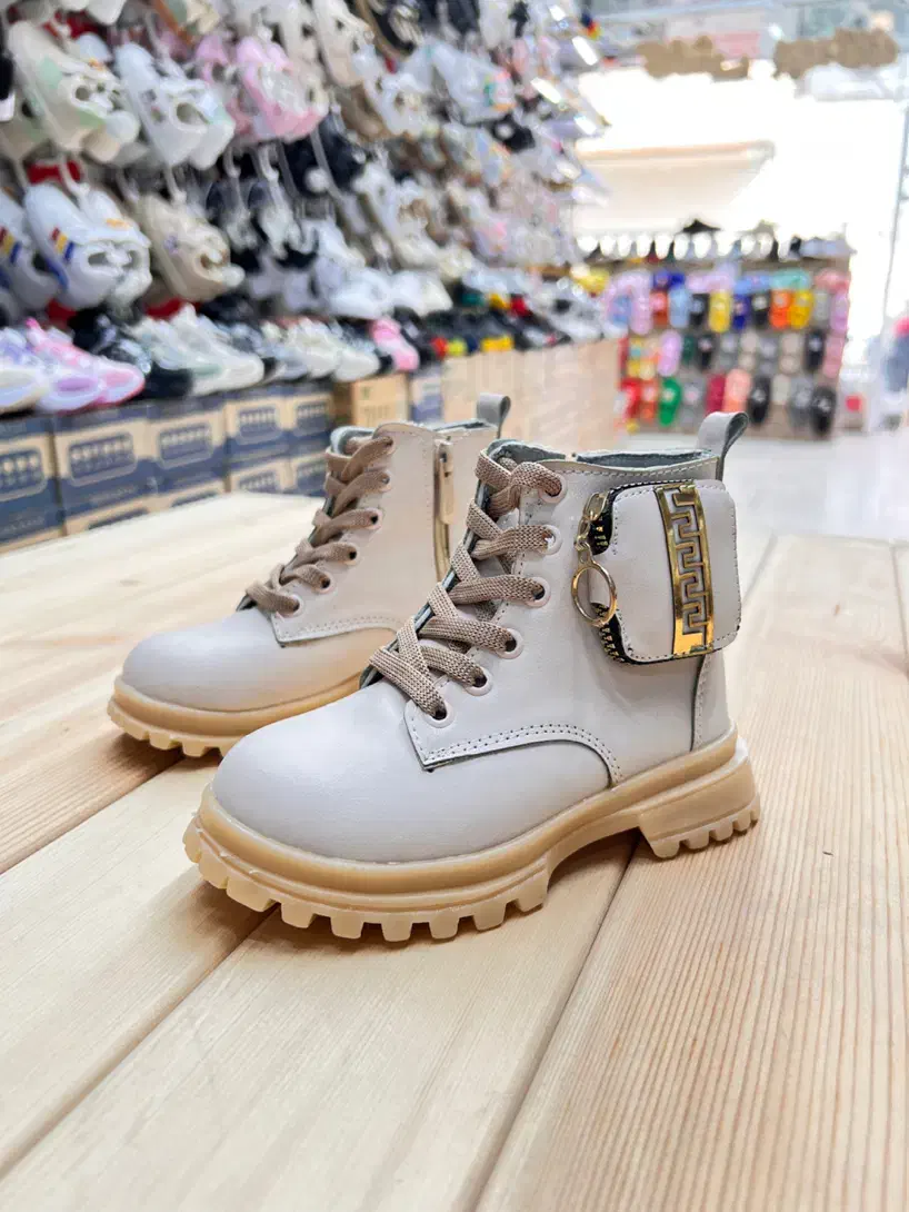 چکمه بچگانه|کفش و لباس بچه|مشهد, ایثار|دیوار