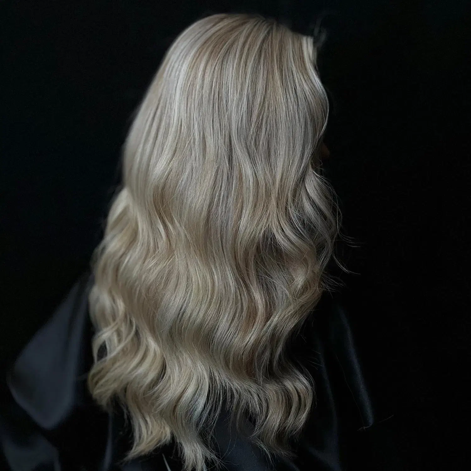 دستیار رنگ و لایت|استخدام درمانی، زیبایی، بهداشتی|تهران, قیطریه|دیوار