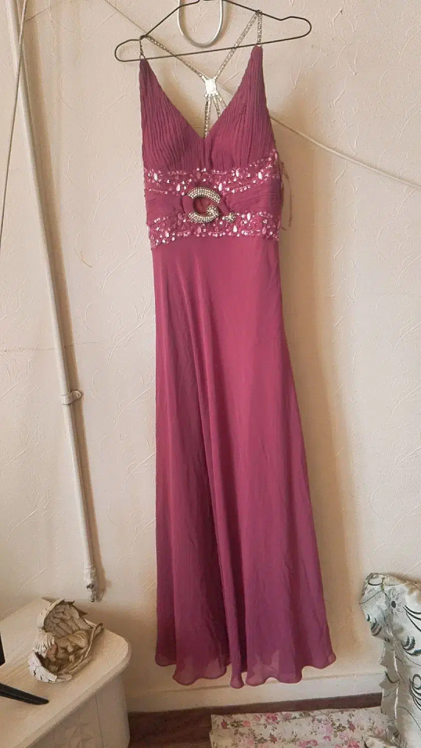 لباس مجلسی|لباس|اصفهان, الهیه|دیوار