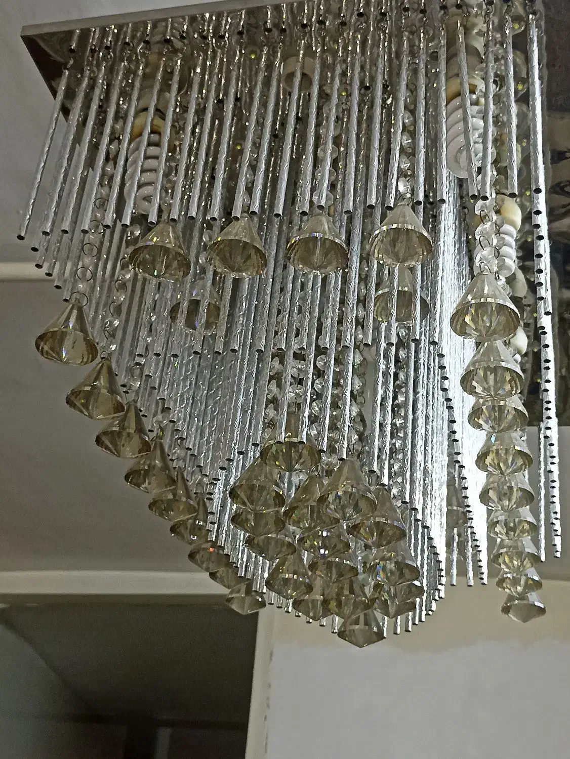 لوستر ۴۰ در ۶۰ ال ای دی|لوستر و چراغ آویز|تهران, شهرک ولیعصر جنوبی|دیوار