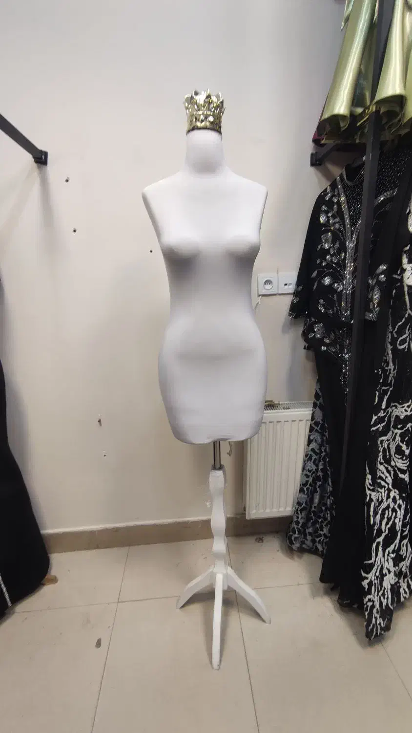 مانکن سایز 38دبه ای|لوازم خیاطی و بافتنی|ملایر, |دیوار