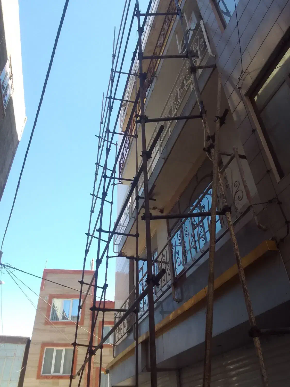 اجاره و نصب داربست خیمه نما تخته بشکه امروز|خدمات پیشه و مهارت|مشهد, جاهد شهر|دیوار