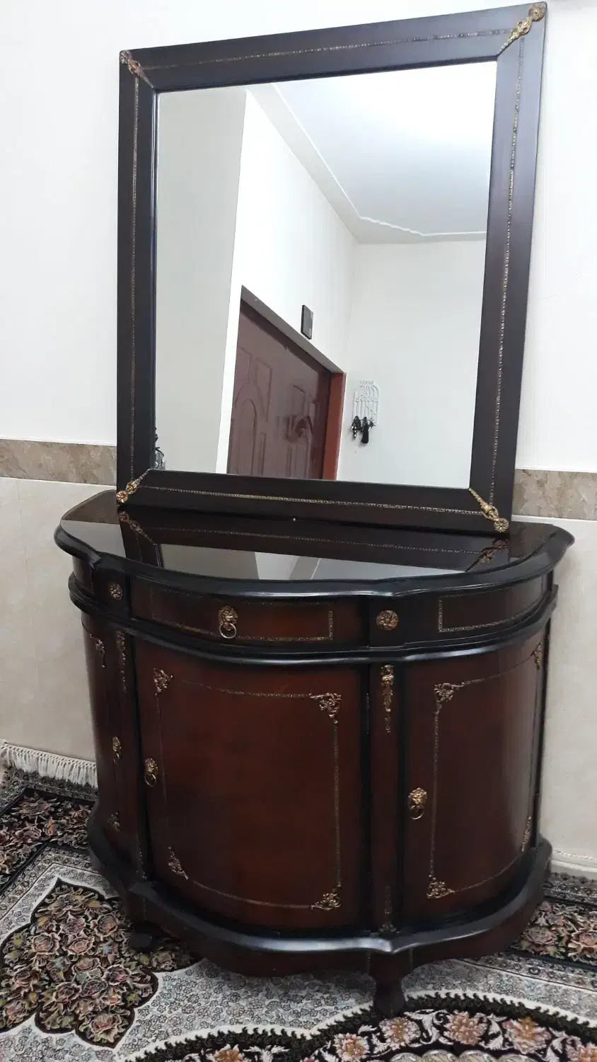 آیینه وکنسول چوب راش|بوفه، ویترین، کنسول|کرمانشاه, |دیوار