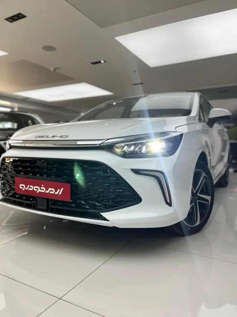 //بیجینگ یو5 پلاس// تحویل 45 روز|خودرو سواری و وانت|شیراز, فرهنگ شهر|دیوار