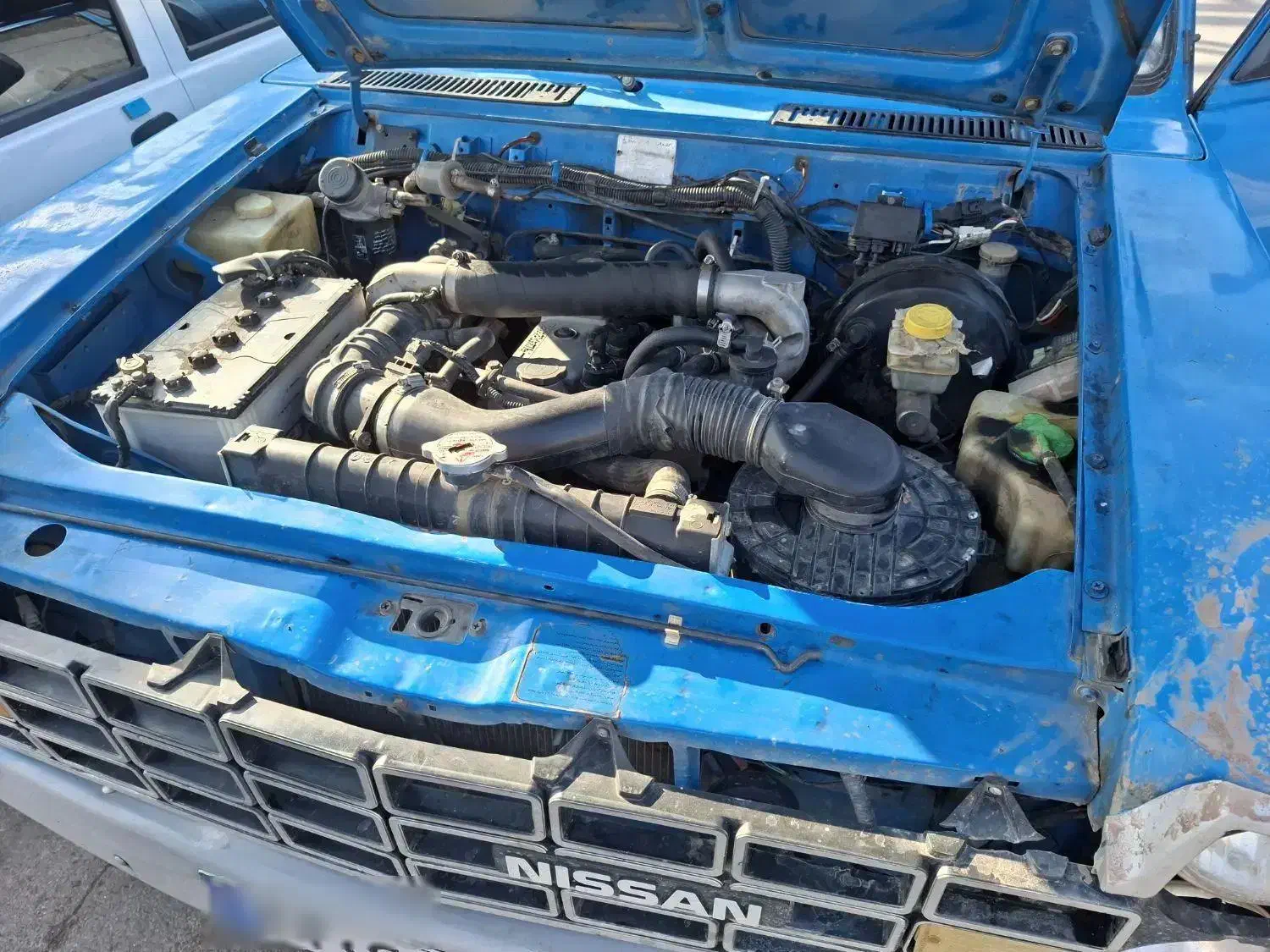 نیسان دیزل مدل۹۰|خودرو سواری و وانت|نیشابور, فردوسی جنوبی|دیوار