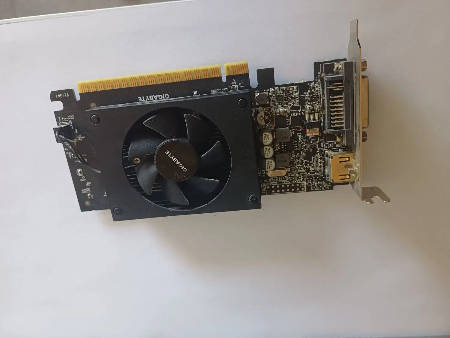 گرافیک ۱۲ گیگ و ۲گیگ|قطعات و لوازم جانبی رایانه|مشهد, گوهرشاد|دیوار