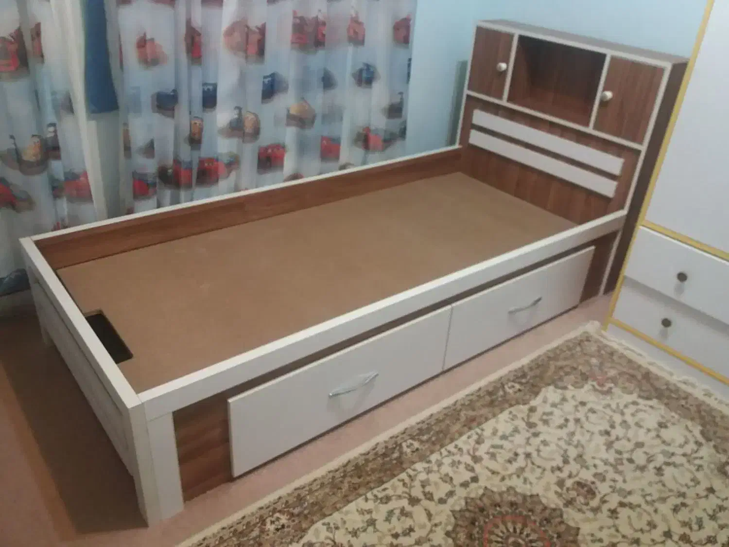 تخت خواب یکنفره ام دی اف|تخت و سرویس خواب|شاهرود, |دیوار