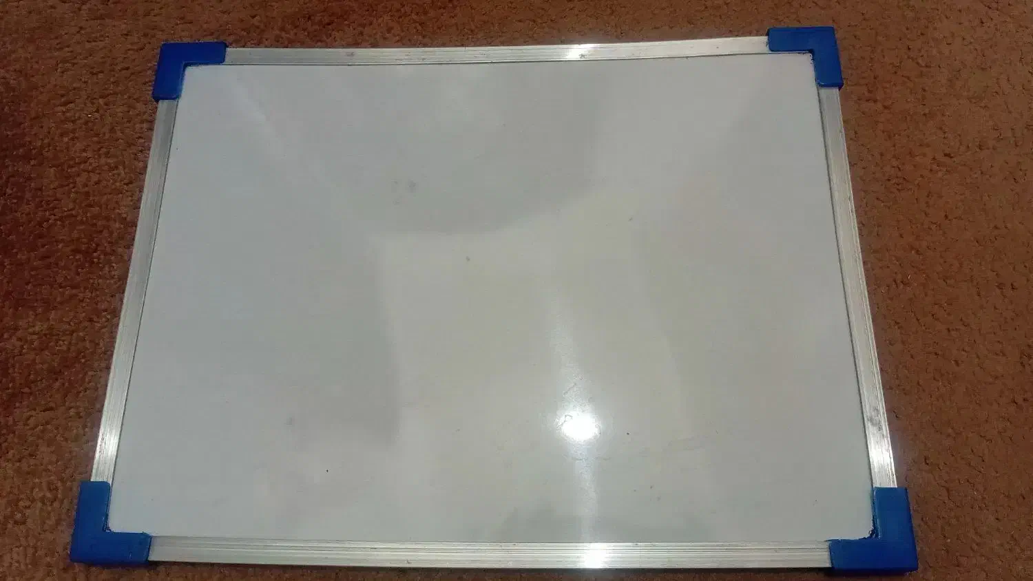 تخته وایت برد سالم و تمیز|لوازم التحریر|شیروان (خراسان), |دیوار