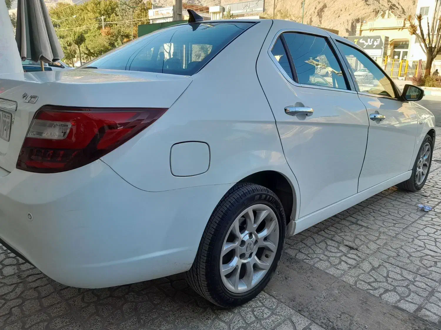 دنا اتوماتیک مدل 99 بدون رنگ بدون توضیحا ت|خودرو سواری و وانت|کرمانشاه, |دیوار