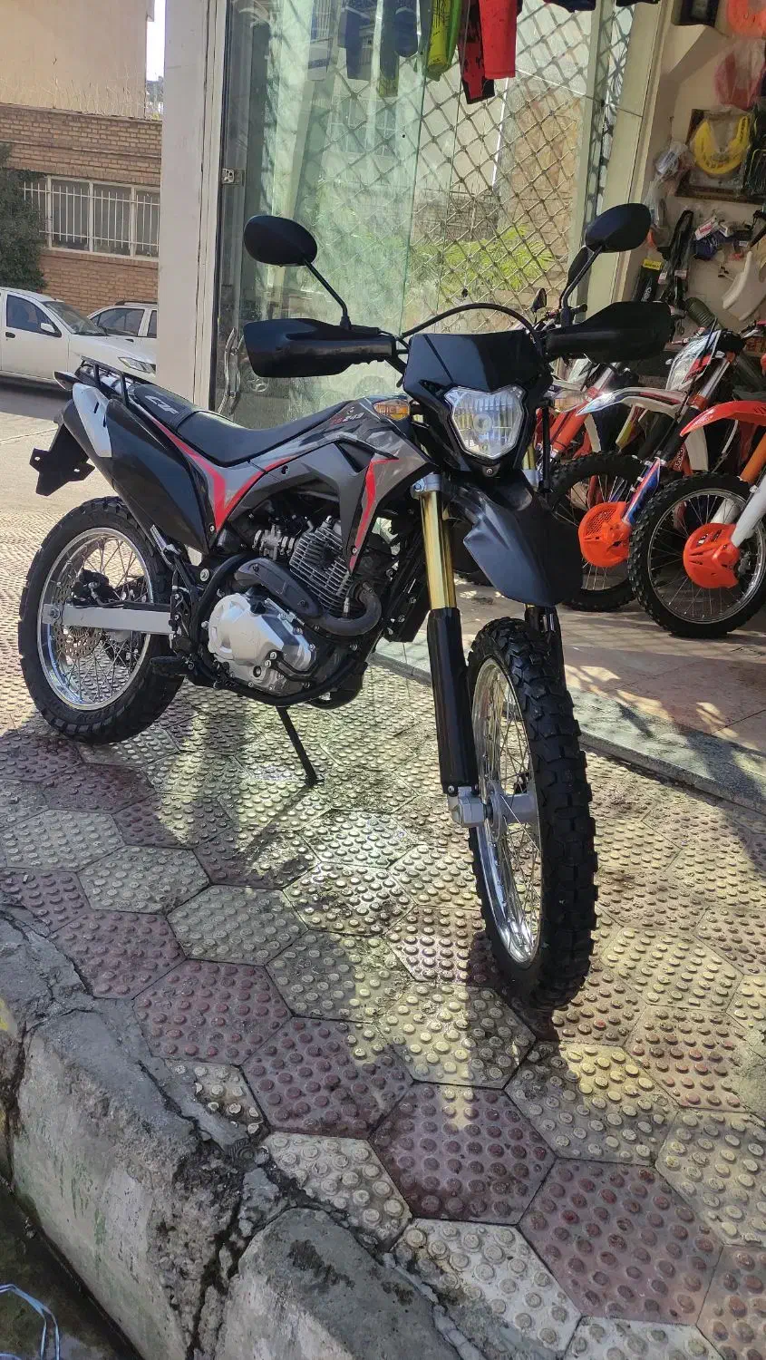 توسان باسل ۲۵۰ مدل ۱۴۰۳ مدارک کامل ۷ تا کار|موتورسیکلت|تهران, قیطریه|دیوار