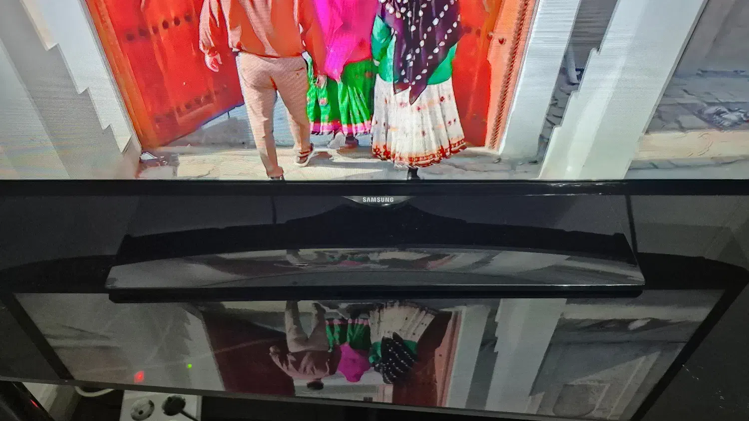 تلوزیون ۴۰ اینچ سامسونگ|تلویزیون و پروژکتور|تهران, صد دستگاه|دیوار