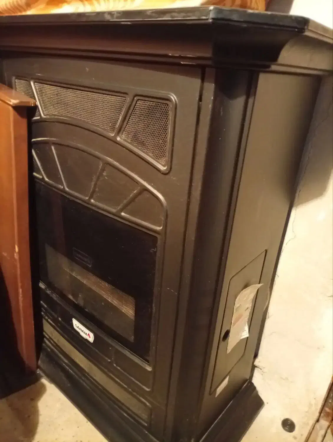 بخاری مدل شومینه ای|بخاری، هیتر، شومینه|بومهن, |دیوار