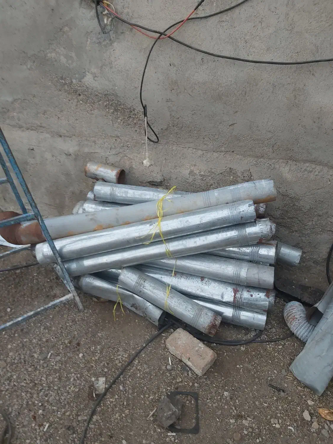 لوله دودکش|بخاری، هیتر، شومینه|باسمنج, |دیوار