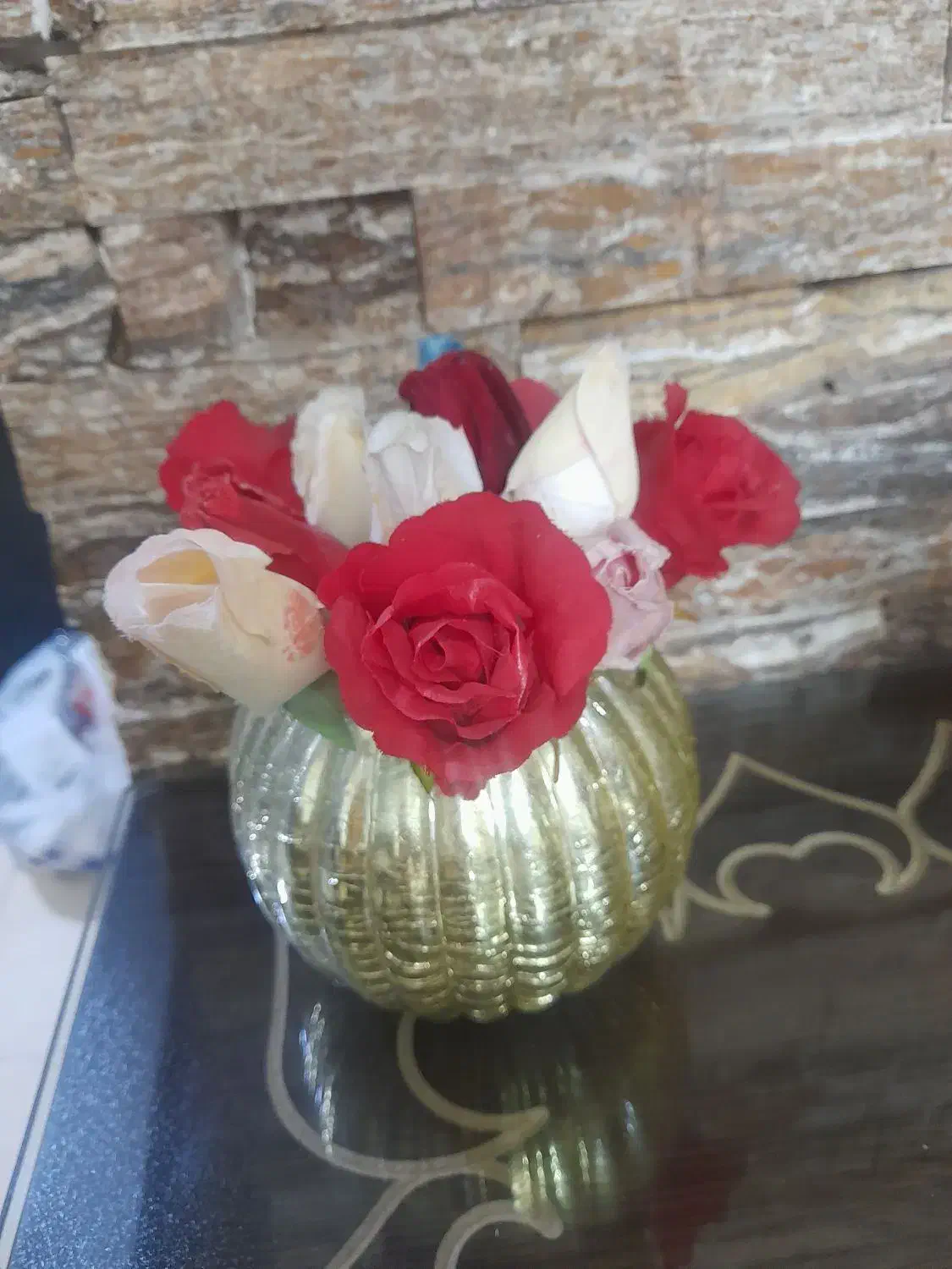 ۲ تا گلدان با گل|گل مصنوعی|فردیس, شهرک ارم|دیوار