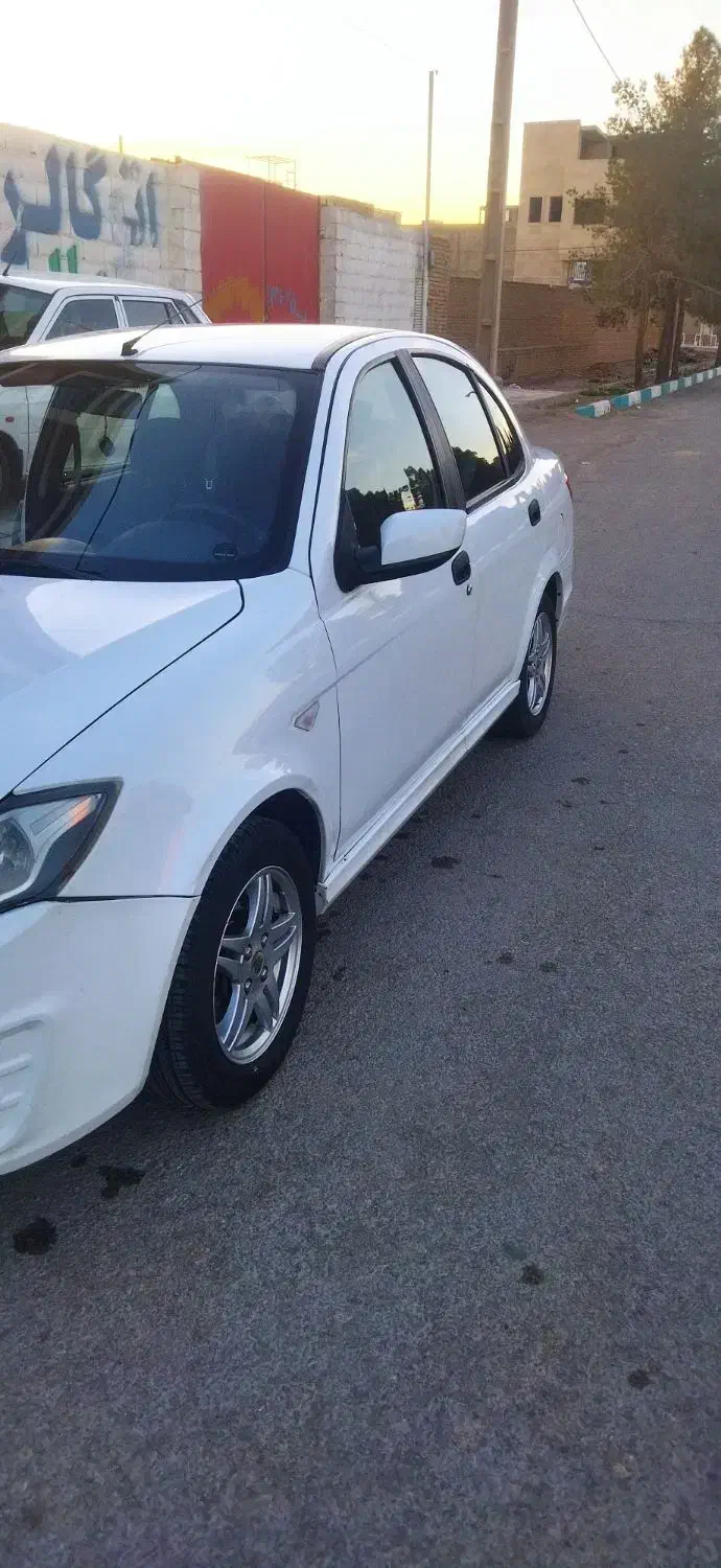 ساینا ۹۶|خودرو سواری و وانت|اشکذر, |دیوار