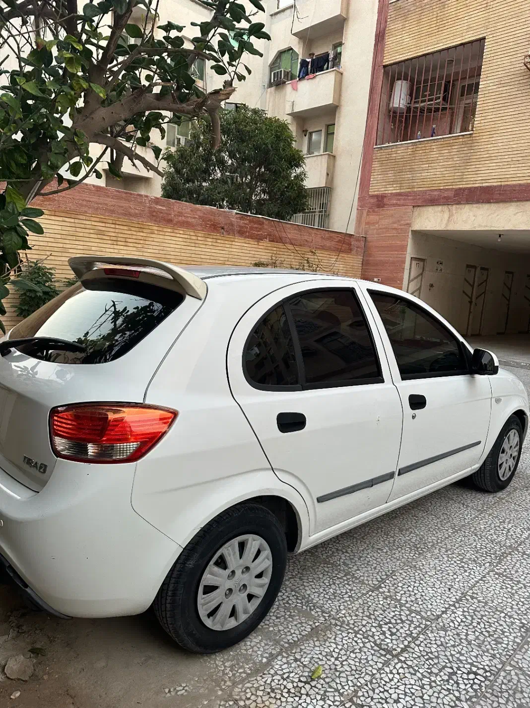 تیبا ۲ مدل ۴۰۰ فروشی|خودرو سواری و وانت|بندرعباس, |دیوار