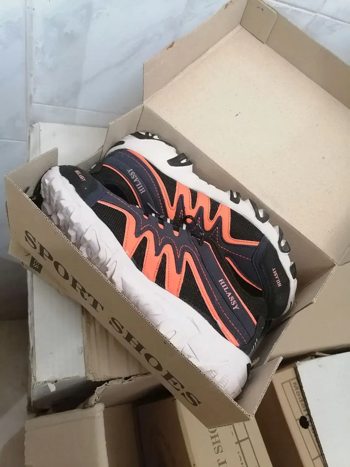 کفش اسپرت|کیف، کفش، کمربند|کازرون, |دیوار