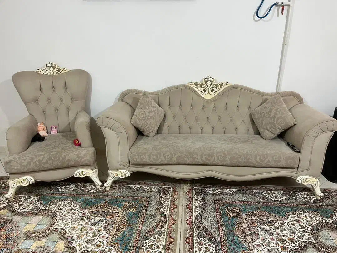 مبل وساعت|مبلمان خانگی و میز عسلی|ارومیه, |دیوار