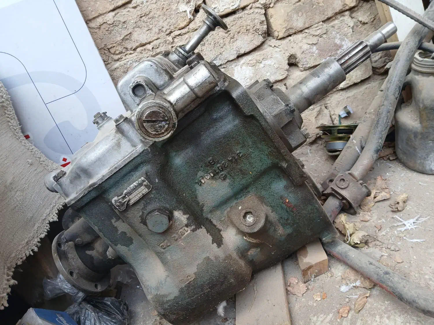 گیربکس خاور608|قطعات یدکی و لوازم جانبی|ساوه, |دیوار