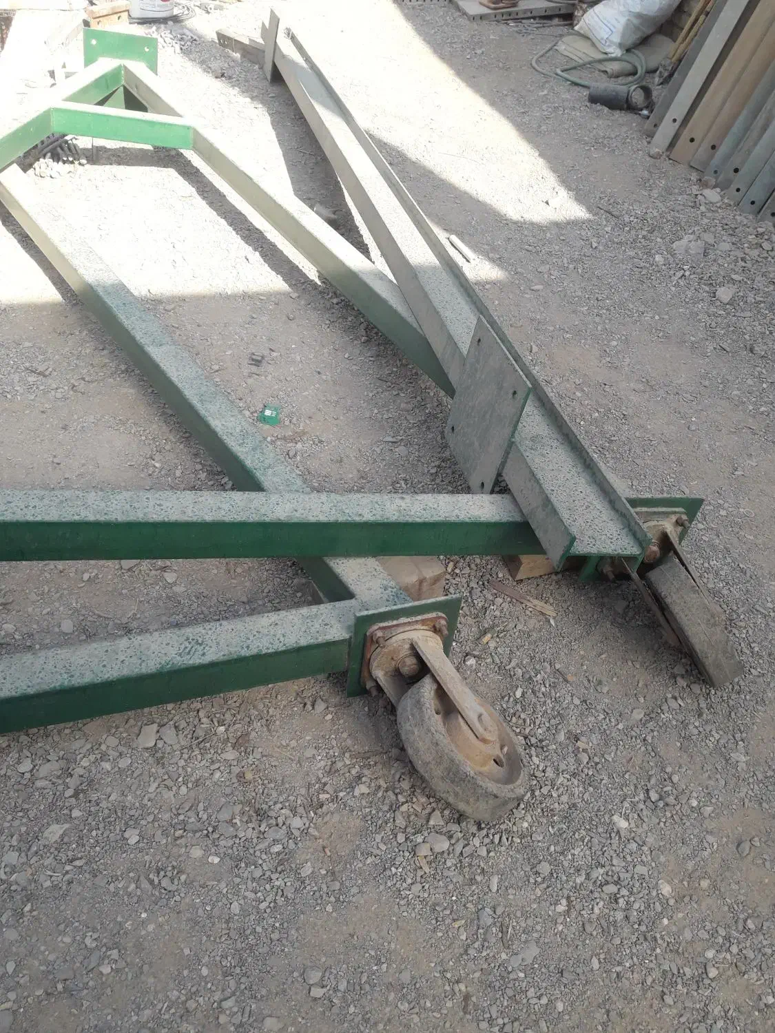 فروش جرثقیل کارگاهی|ماشین‌آلات صنعتی|اردکان, |دیوار