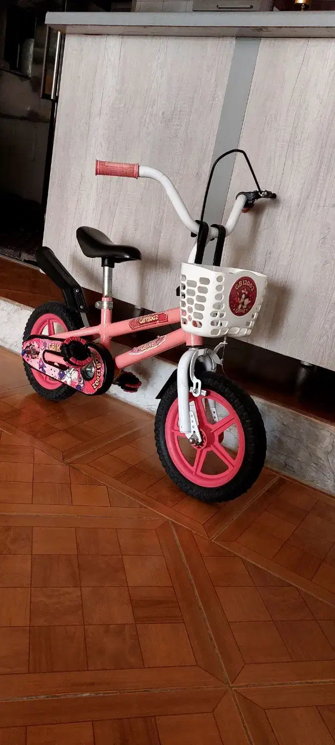 دوچرخه سایز ۱۲ صورتی|دوچرخه، اسکیت، اسکوتر|قرچک, شهرک طلائیه|دیوار