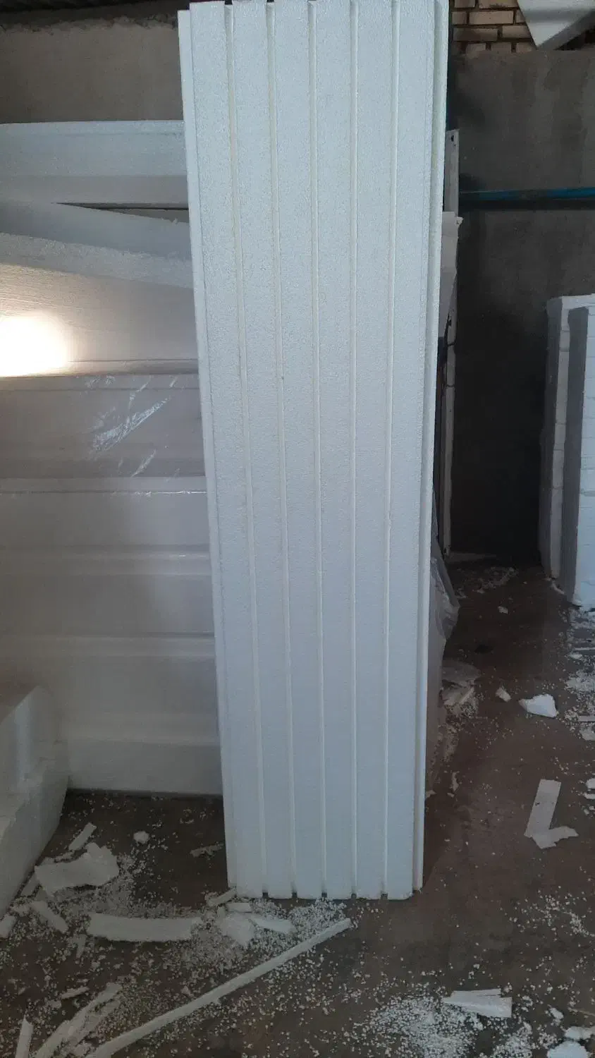 تحویل پای کار یونولیت فوم|خدمات پیشه و مهارت|آران و بیدگل, |دیوار