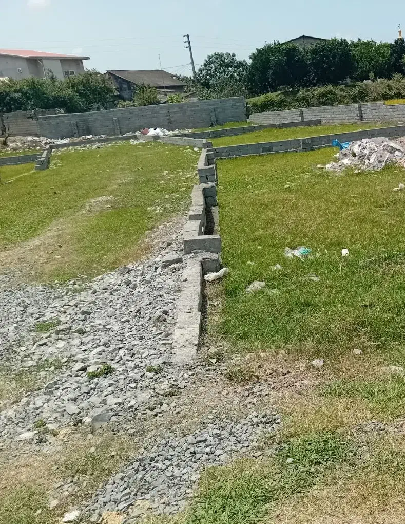 زمین ۲۱۰ متری/با انشعاب/پیش پرداختی|فروش زمین و ملک کلنگی|دابودشت, |دیوار